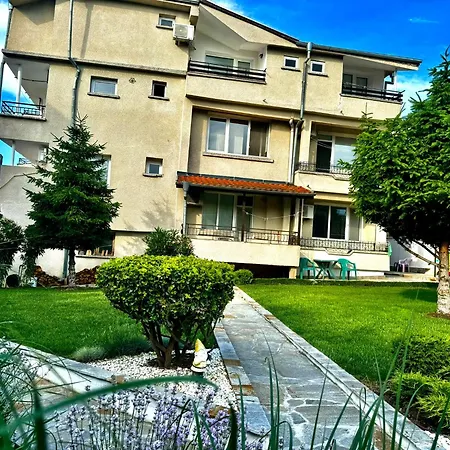 Pensión Guestrooms Stoyanovi