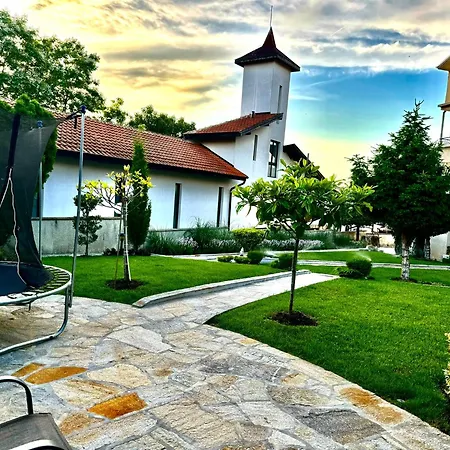 Guestrooms Stoyanovi Chernomorets