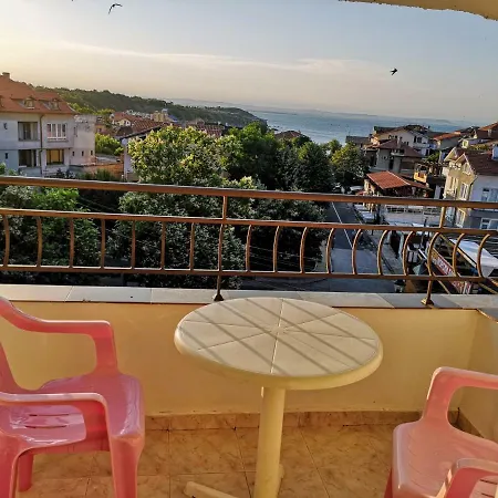 Pensión Guestrooms Stoyanovi Chernomorets