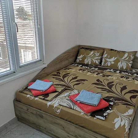 Guestrooms Stoyanovi 3* Chernomorets